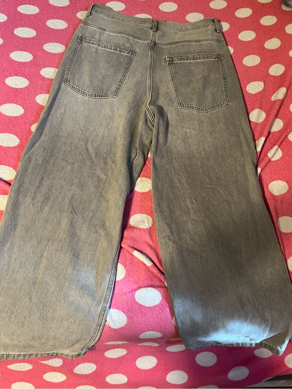 Women’s Wide-Leg Gray Jeans